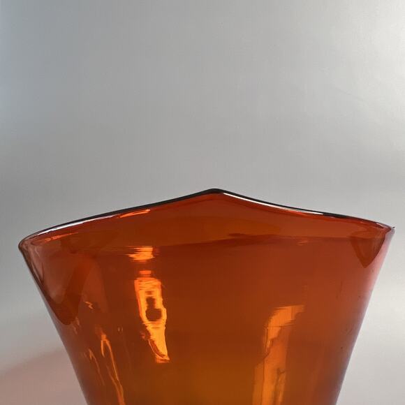 Vintage Blenko Amberina Glass Salad Bowl-Tangerine Glow-Smooth Sides-2 Bubbles - Picture 7 of 8